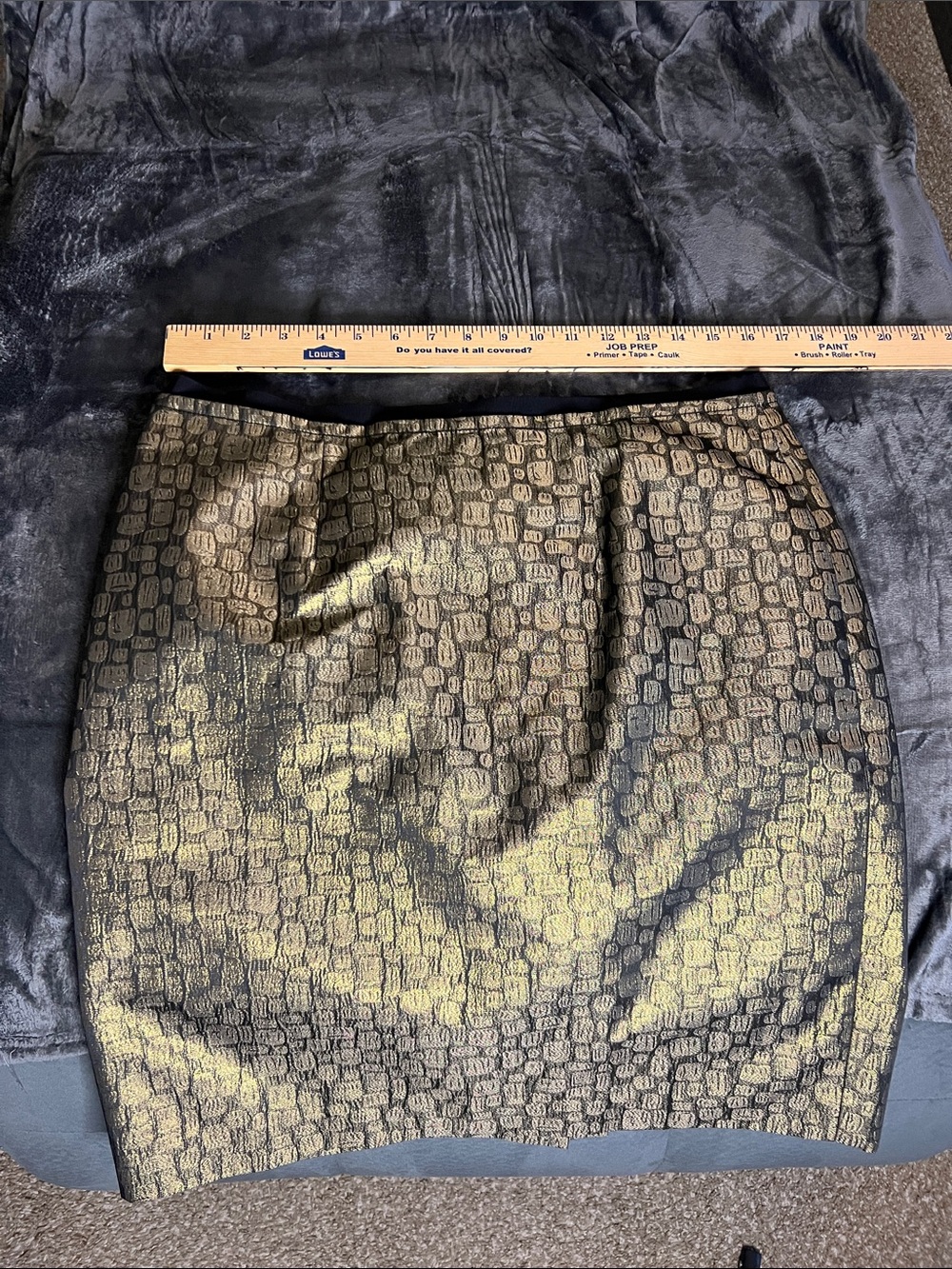 LOFT Gold and Black Textured Pencil Skirt